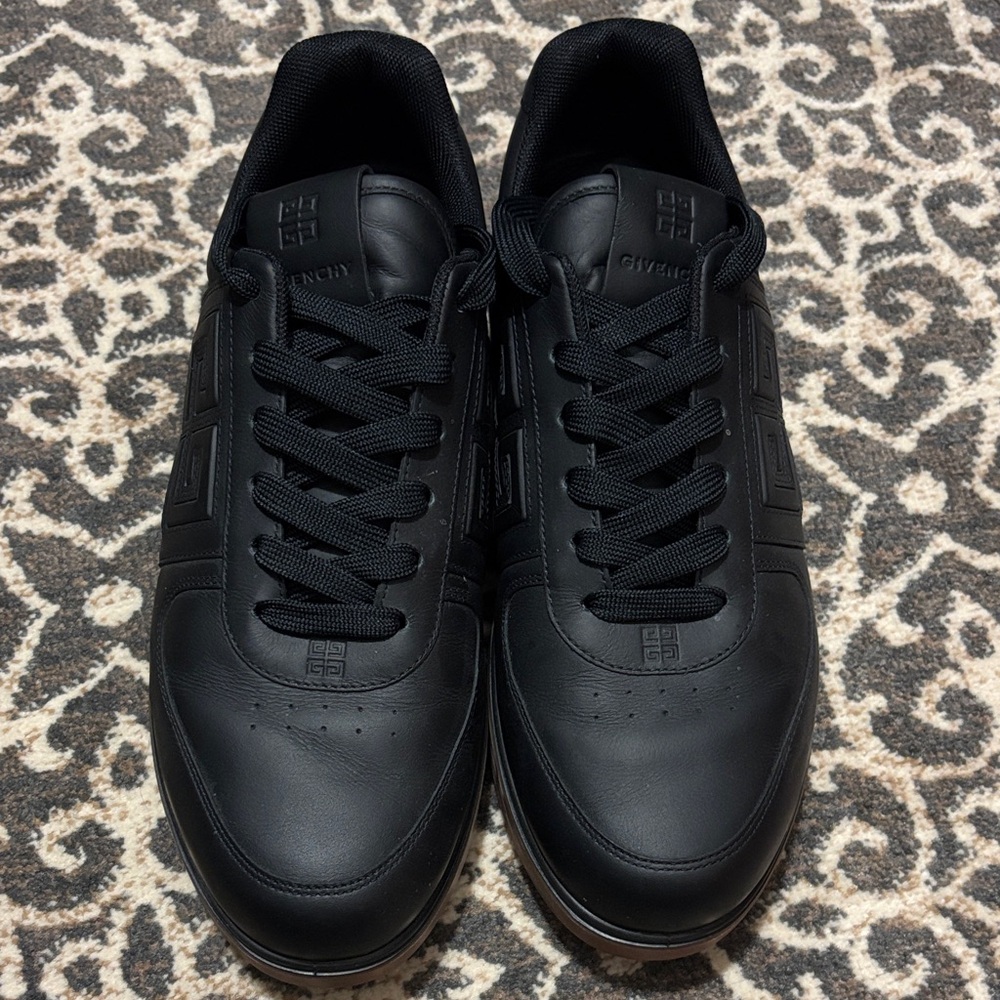 Men’s Givenchy Sneakers